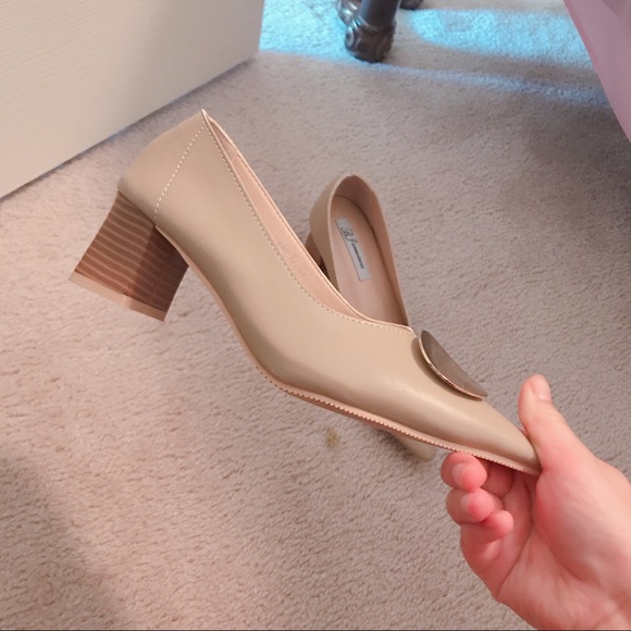 Shoes - Picture 2 of 3